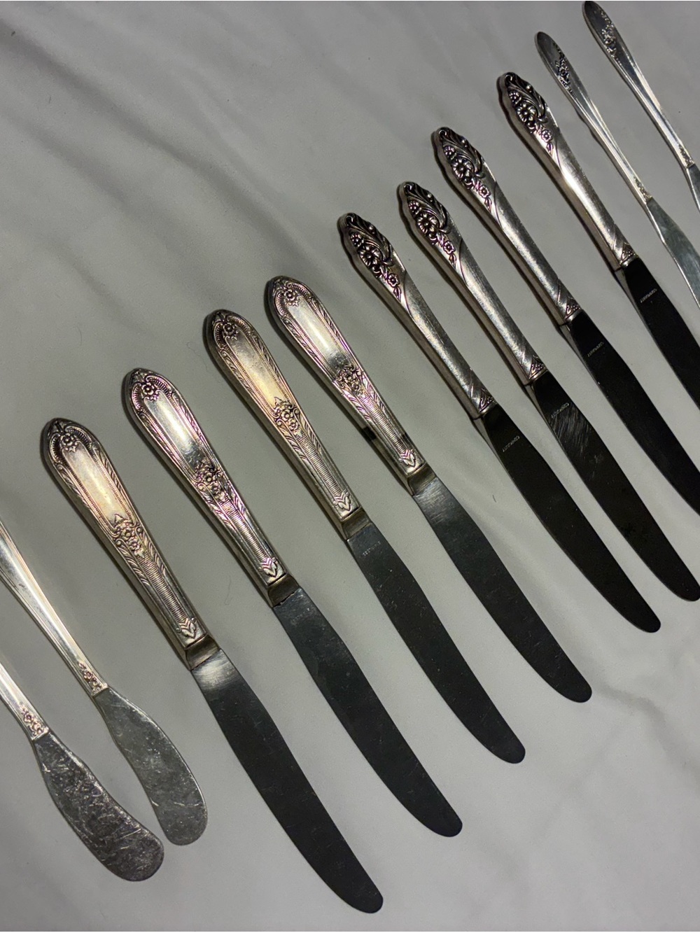 Vintage Community Silver- Floral Handled Dinner Knives - Set of 12